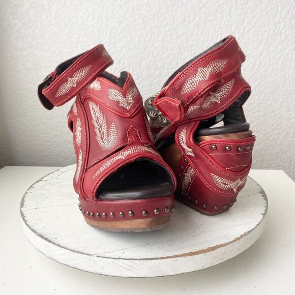 Lane Boots LEXINGTON Womens Red Wedges 9.5 Western Sandals Cowgirl Wooden Heels - Picture 1 of 11